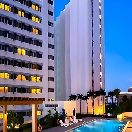Hotel Miramar Сингапур Экстерьер фото