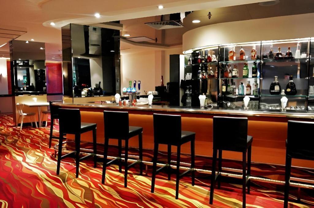 Hotel Miramar Сингапур Экстерьер фото